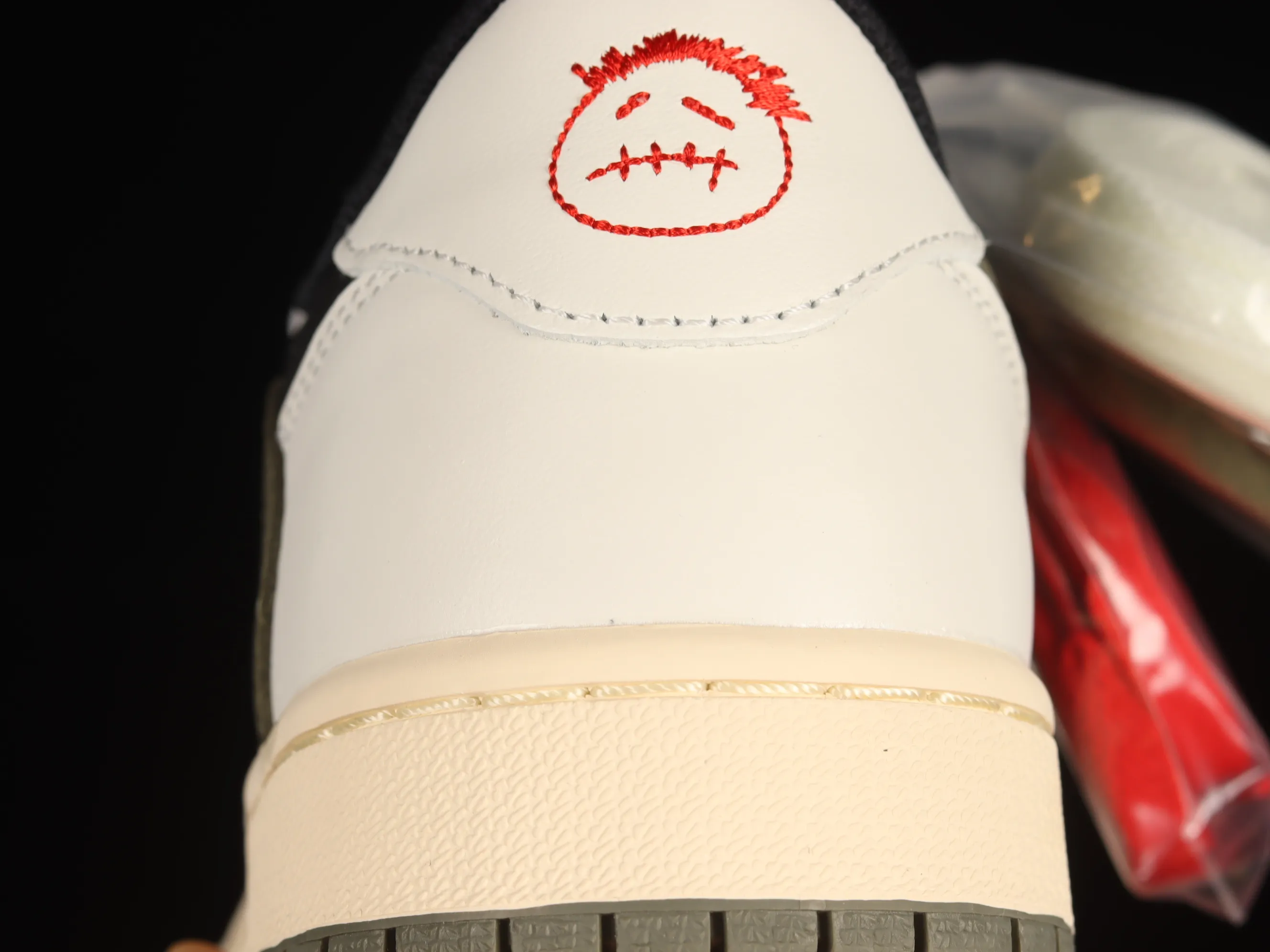 All categories Air Jordan Jordan series basketball shoes Air Jordan 1 Low Travis Scott x Air Jordan 1 Low OG AJ1 Joe 1 joint overhead hook DZ4137-106